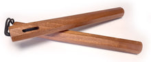 Cargar imagen en el visor de la galería, Nunchakus de caoba hechos a mano de madera maciza
